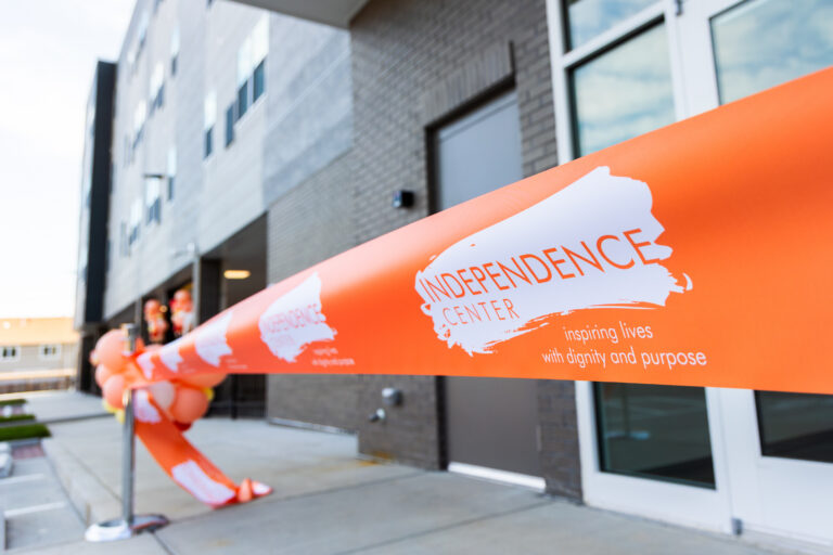 IC Ribbon Cutting-15