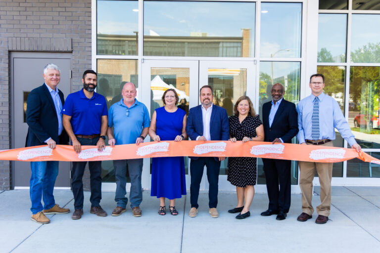 IC Ribbon Cutting-35