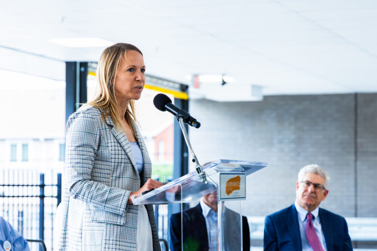IC Ribbon Cutting-92